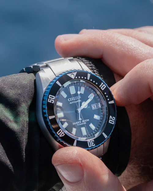 Promaster Fujitsubo Blue Dial Super Titanium with Platinum Promaster Fujitsubo Blue Dial Super Titanium with Platinum